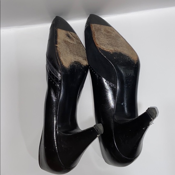 Bruno Magli women heel shoe size 6 2” hell - Picture 5 of 5